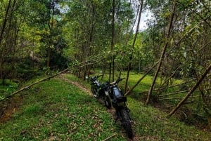 Hoi An: aventura en moto todoterreno con cascada
