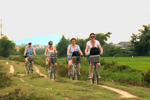 Hoi An: Private Bicycle & Boat Tour with Home Cooked Dinner