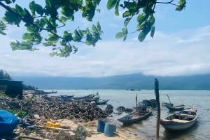 Hoi An: Privat bil til/fra Hue via mange attraktioner (envejs)