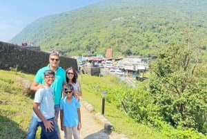 Hoi An: Prywatny samochód do Hue przez przełęcz Hai Van i malownicze przystanki