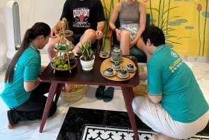 Hoi An: massagem privada e workshop de lanternas (com recolha)