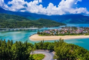 Hoi An: Prywatny samochód do/z Hue przez wiele atrakcji (w jedną stronę)