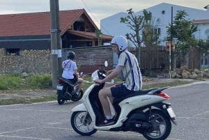 Hoi An: Scooter/Motorbike Riding Class (crash course)