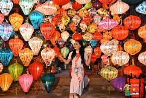 Hoi An: Sunset Basket Boat Ride with Dinner and Photos