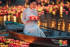 Hoi An: Sunset Basket Boat Ride with Dinner and Photos