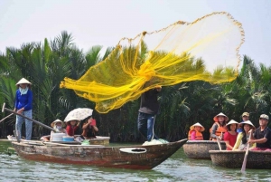 Hoi An: Sunset Cooking Class with Basket Boat Tour