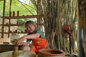 Hoi An: Tour del villaggio di Thanh Ha con produzione di ceramiche e regali