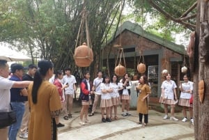 Hoi An: Tour del villaggio di Thanh Ha con produzione di ceramiche e regali