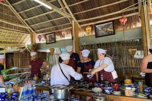 Hoi An: Tra Que Herb Village Cooking Class