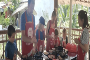 Hoi An: Traditional Cooking Class & meal with Local Family