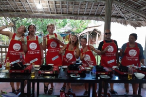 Hoi An:Traditional Cooking Class with Cam Thanh Local Family