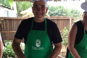 Hoi An : Vietnamese Cooking Class with Hotel Pickup