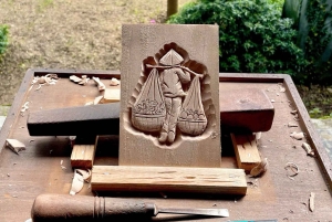 Hoi An: Holzschnitzkurs mit einem Dorfmeister