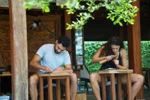 Hoi An: Holzschnitzkurs mit einem Dorfmeister