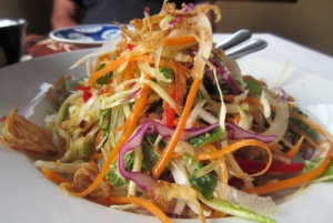 Hoian: Experience Dinner in the Rooftop at Sakura restaurant
