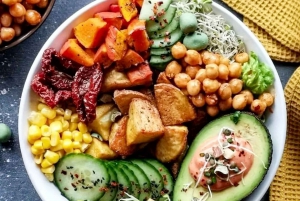 Dalat: Home Cooking Class with Central Market Tour