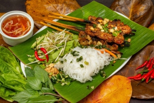 Dalat: Home Cooking Class with Central Market Tour