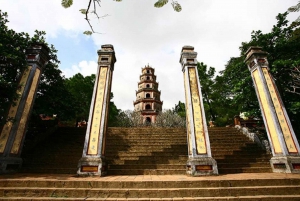 Tour en bateau à Hue sur la rivière des Parfums