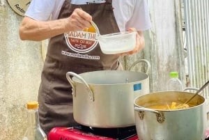 Hué : atelier de préparation de Bun Bo Huế – un voyage au cœur du patrimoine de Hué