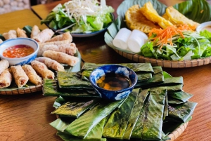 Hue City: Cyclo, Market Tour & Cooking Class at Madam Thu