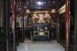 Clase de cocina en una casa con jardín y paseo en bici por el campo en Hue