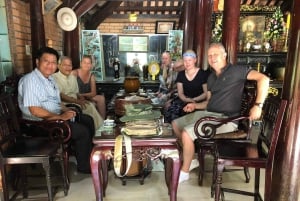 Clase de cocina en una casa con jardín y paseo en bici por el campo en Hue
