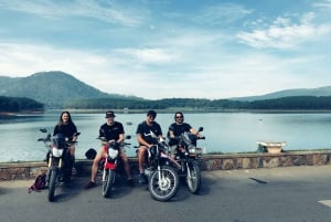 Хюэ/Дананг/Хойан: легкая поездка на мотоцикле через перевал Хайван