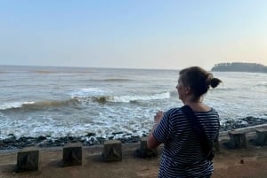 Hue: DMZ Tour de medio día en coche privado a los Túneles de Vinh Moc