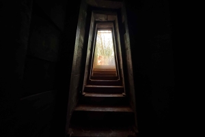 Hue: DMZ Tour de medio día en coche privado a los Túneles de Vinh Moc