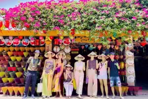 Хюэ: Тур на лодках-драконах, река Парфюм, пагоды и королевские гробницы