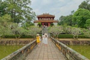 Hue: Dragon Boat, Perfume River, Pagoda & Royal Tomb Tour