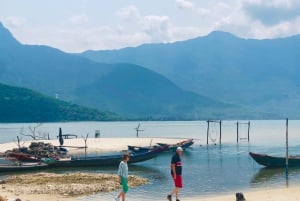 Hue: Easy Rider Tour via Hai Van Pass till/från Hoi An (1 väg)