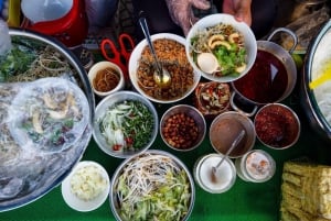 Hue: Food Tour with the most popular and typical dishes