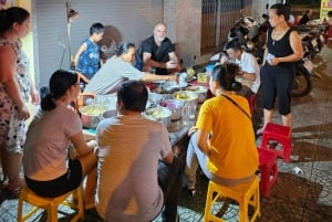 Хюэ: гастрономическая экскурсия с дегустацией