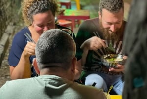 Хюэ: гастрономическая экскурсия с дегустацией