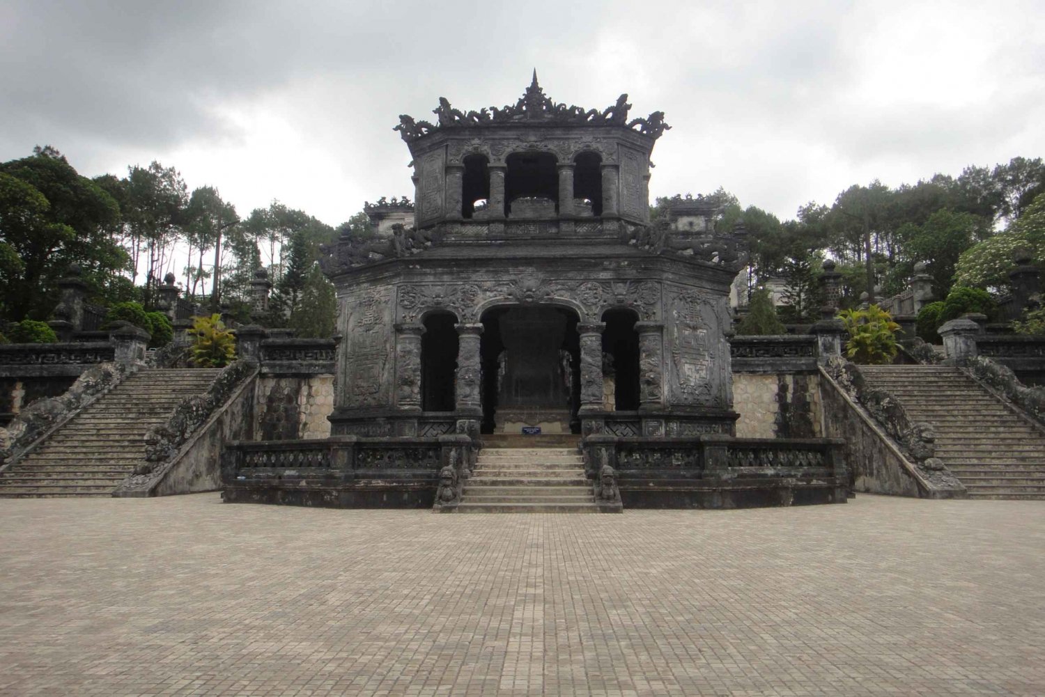 Hue Heritage Tour: Full Day from Hoi An