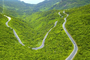 Hue: tour in autobus con fermate a Hoi An o Da Nang