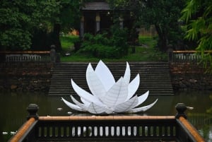 Tour a pie por la antigua ciudad imperial de Hue