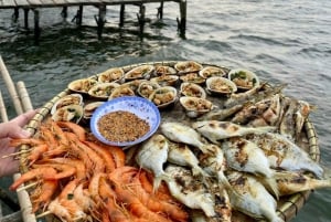 Hue: Cidade Imperial, Aldeia Thuy Bieu, Tour pela Lagoa Tam Giang