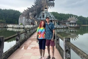 Hue: Jeeptur til Gia Long Tomb og forladt vandland