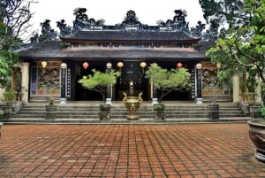 Hue: Jeeptur til Gia Long Tomb og forladt vandland