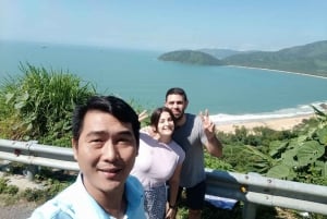 Mit dem Privatwagen von Hue nach Danang mit verschiedenen Besichtigungsstopps