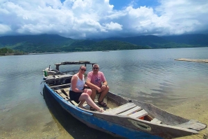 Хюэ: Частный автомобиль до/из Да Нанга с живописными остановками