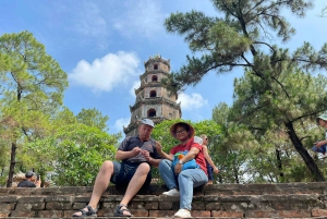 Hue: tour particular pelas tumbas reais com as 3 melhores tumbas e pagode