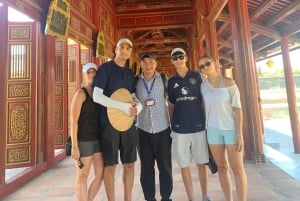Hue: tour particular pelas tumbas reais com as 3 melhores tumbas e pagode