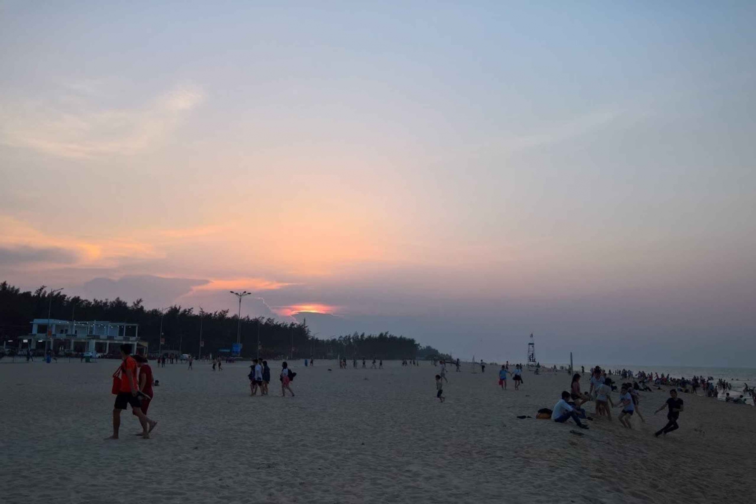 Hue: Private Round-Trip Transfer to Thuan An Beach