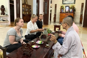Hue Retreat: Tea and Meditation with Vegetarian Meal