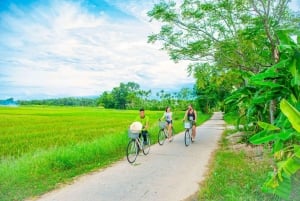 Hue: monasterio de Thien An, lago Thuy Tien, tour por Thuy Bieu