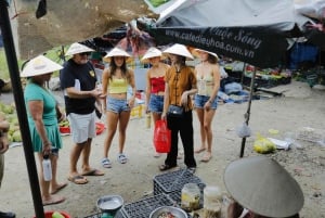 Hue City: Besuch auf einem Bio-Bauernhof & authentischer lokaler Kochkurs