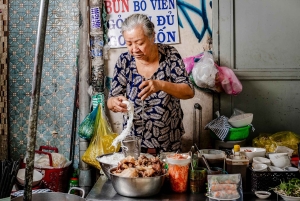 Wycieczka kulinarna po HCMC z ponad 15 degustacjami